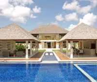 Villa Asante, Villa Vue d'ensemble