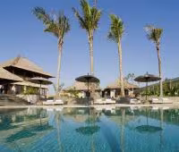 Villa Mary, Vista desde la piscina