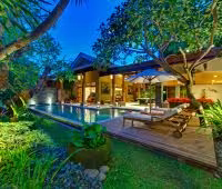 Villa Kinaree, Jardín