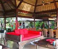 Villa Maridadi, Salon et salle à manger