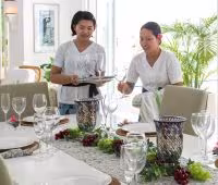 Villa Lulito, Mesa de comedor