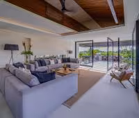 Villa Babadan, Coin salon